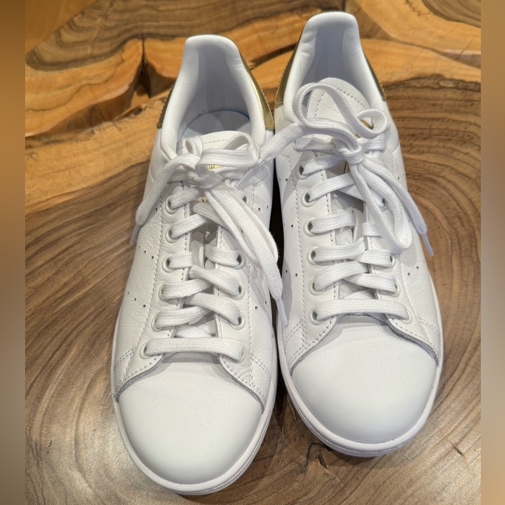 Adidas Stan Smith Size 6.5